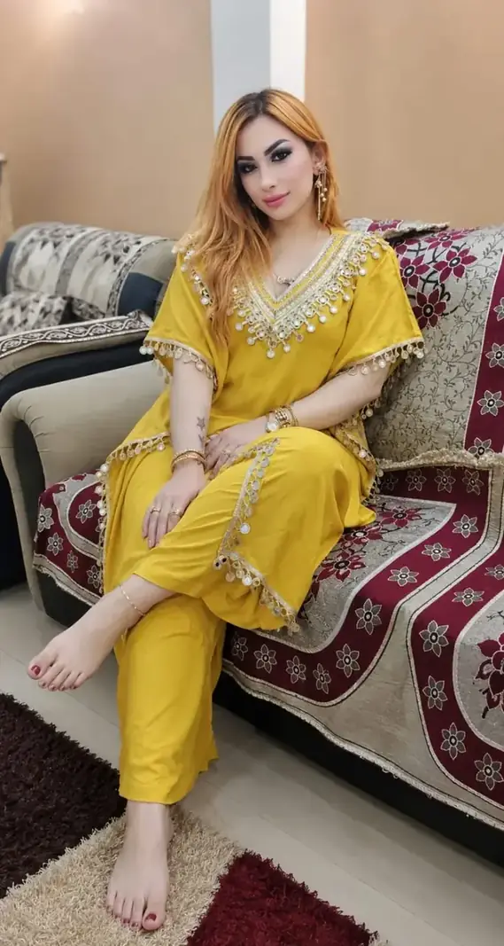 Meera K. - Featured Adult Creator in Satellite